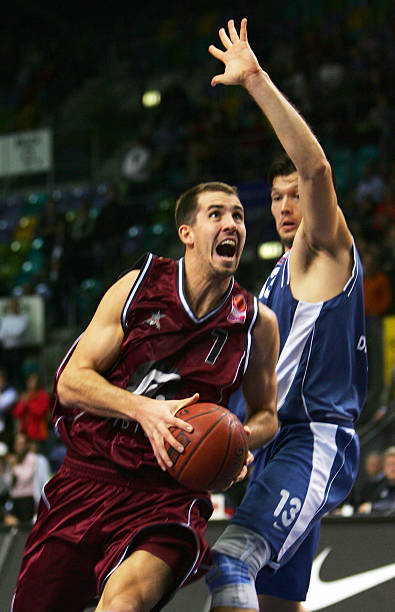 球不断壮大 球不断壮大